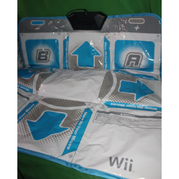 Konami Wii Dance Dance Revolution Disney Grooves Video Game Pad Mat Set - Picture 7 of 12